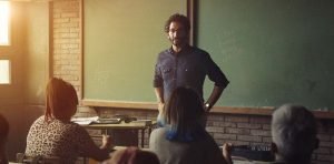 el-suplente-juan-minujín