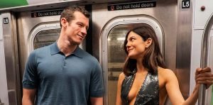 solo-por-una-noche-callum-turner-monica-barbaro